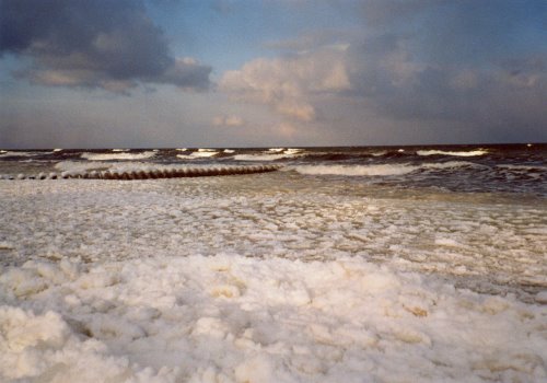 Ostseestrand im Winter