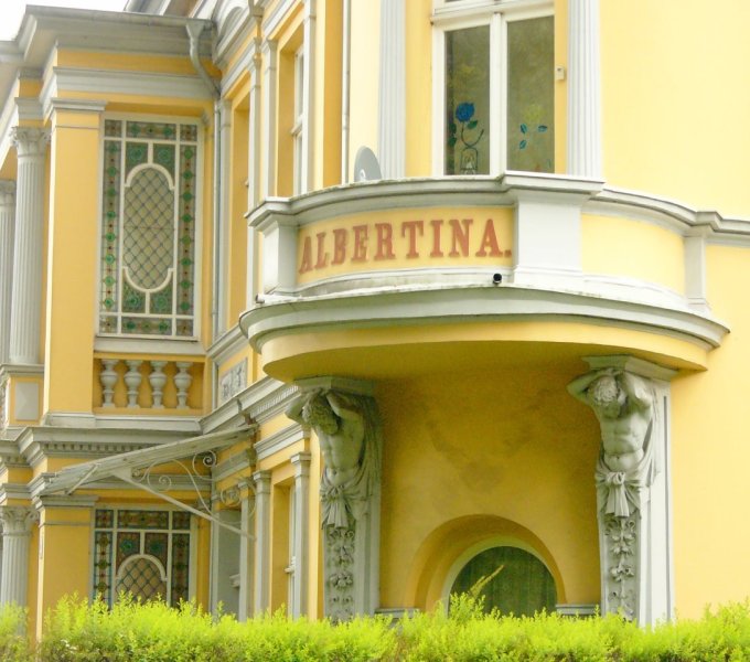 Detail der Villa Albertina.